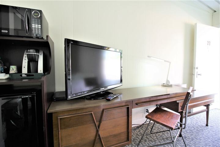 Room 13 of 15