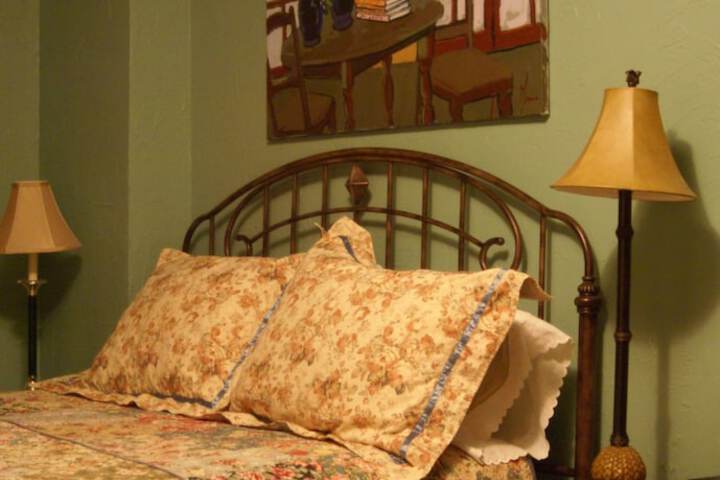 Room 8 of 21