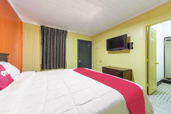 Room 35 of 42