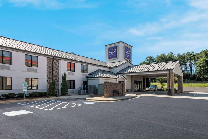 Hotel 2 of 48