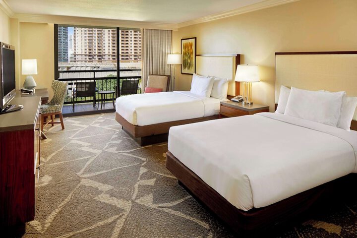 Hilton Hawaiian Village Waikiki Beach Resort