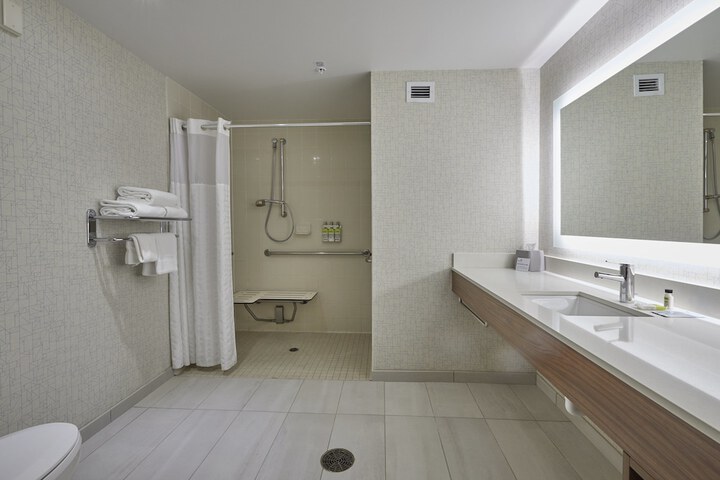 Holiday Inn Express Eugene - Springfield by IHG