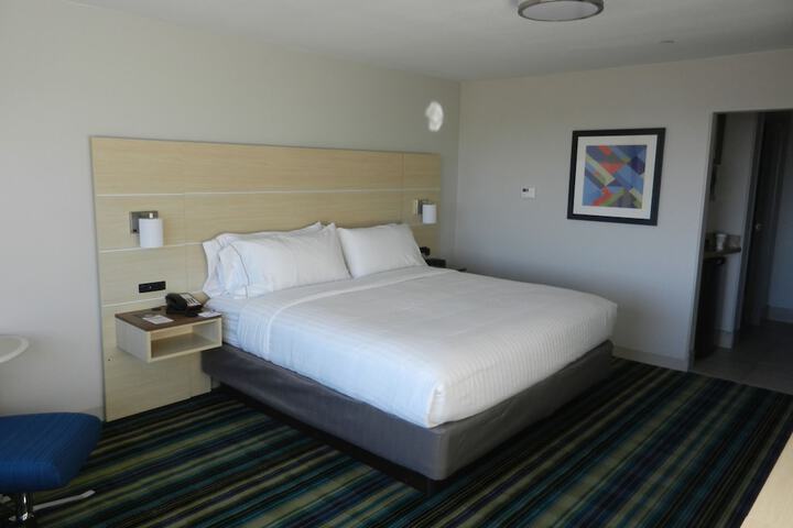 Holiday Inn Express & Suites Phoenix West - Buckeye by IHG