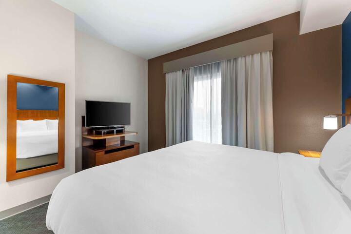 Room 29 of 53
