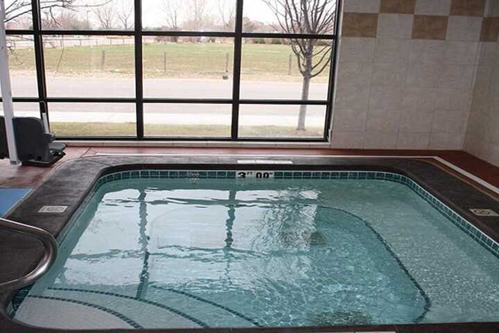 Pool 10 of 84