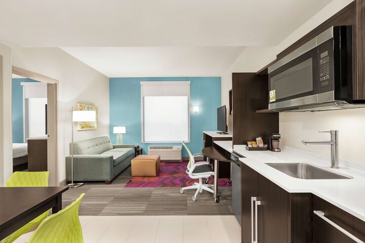 Room 19 of 35