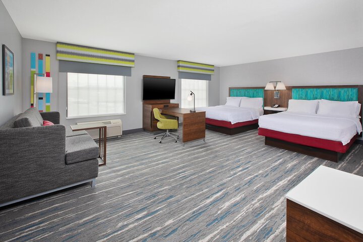 Hampton Inn & Suites St. Cloud MN