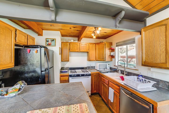 Frazier Park Cabin w / Ping-pong Table Near Trails