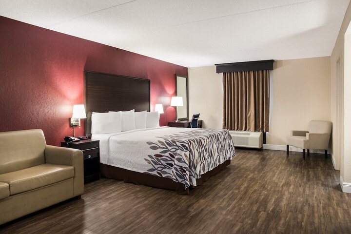 Room 27 of 51