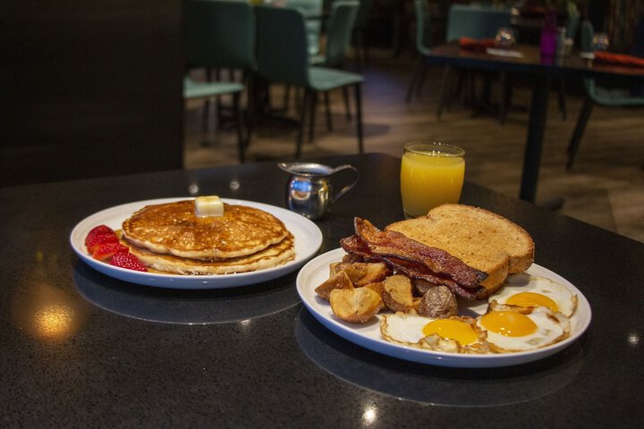 Breakfast/Coffee Service 50 of 61