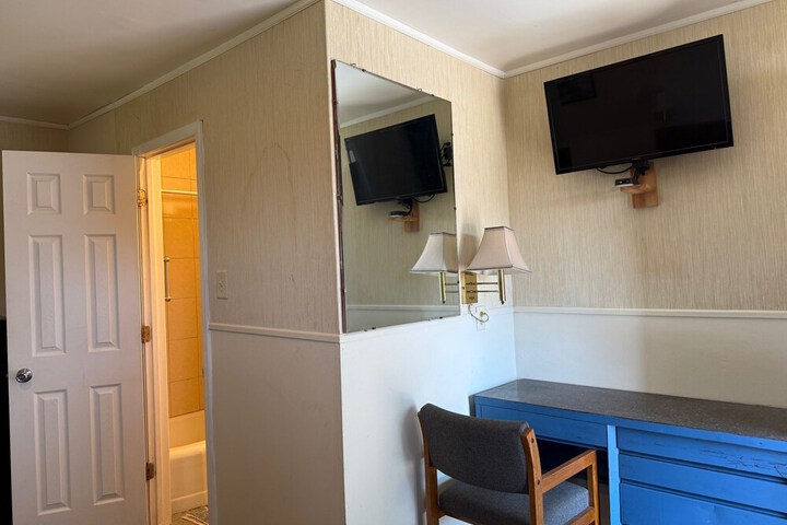 Tourest Motel