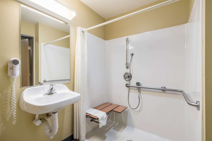 Quality Inn & Suites Menomonie