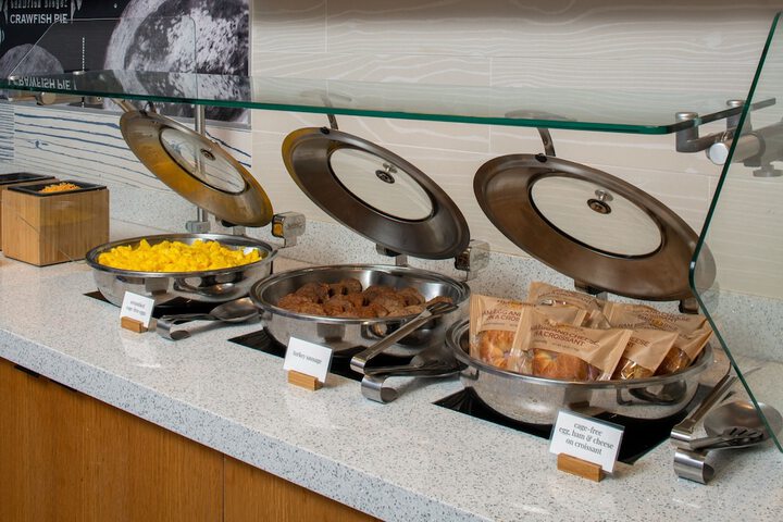 Breakfast/Coffee Service 36 of 50