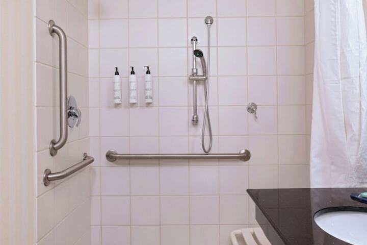 Fairfield Inn & Suites Tulsa South Medical District