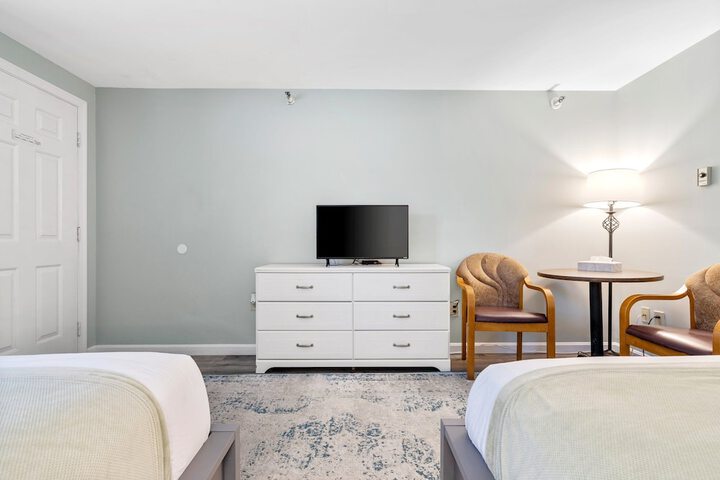 Room 20 of 53