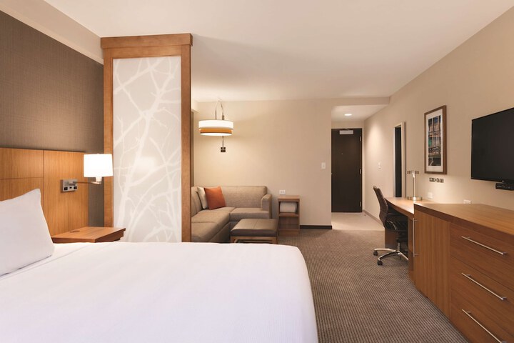 Hyatt Place Buffalo / Amherst