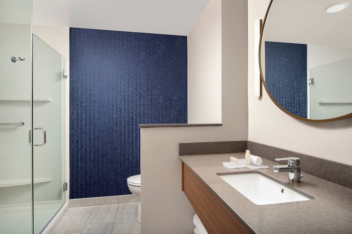 Fairfield Inn & Suites by Marriott Knoxville Lenoir City / I-75