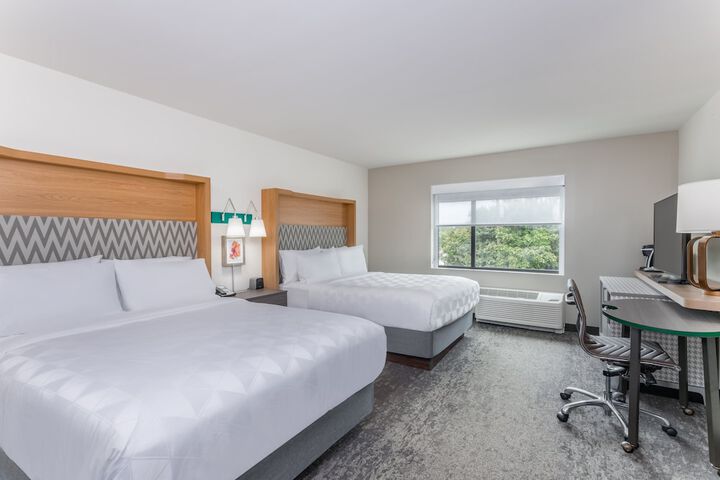 Room 26 of 42