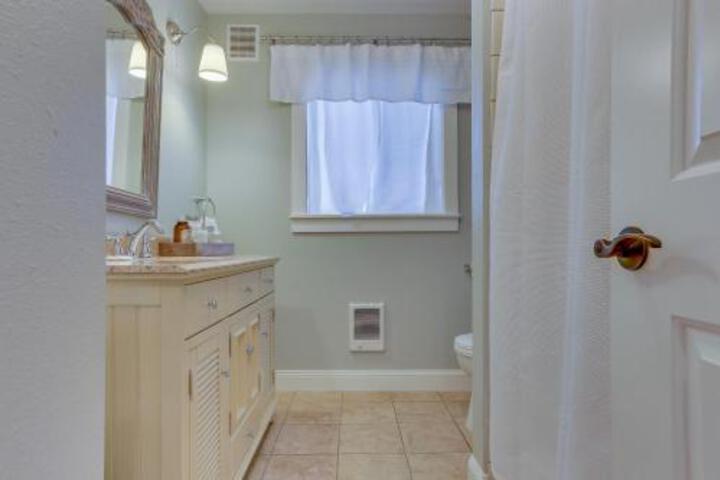 Barlow Bungalow