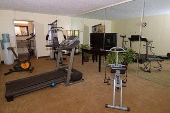 Quality Inn & Suites Conference Center Statesboro Historic District