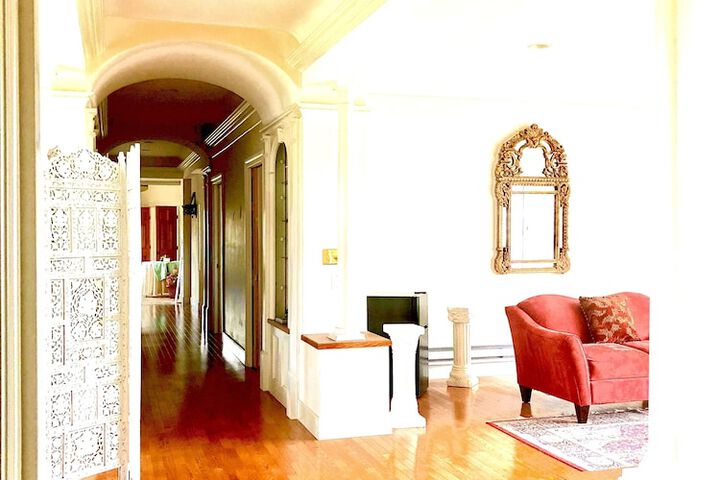 Room 22 of 53