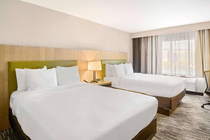 Country Inn & Suites by Radisson Flagstaff Downtown, AZ