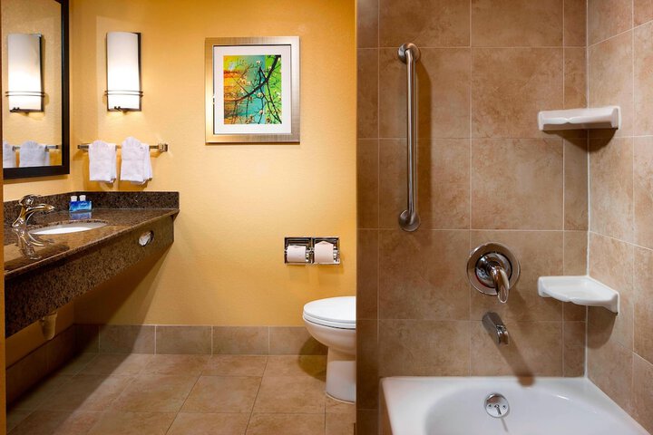 Fairfield Inn & Suites Houston Intercontinental Airport