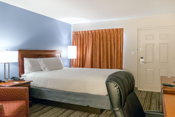 Room 26 of 44