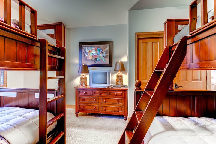 Room 22 of 40