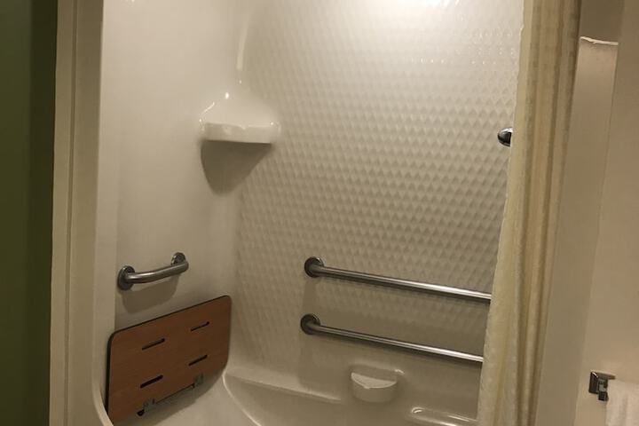 Room 58 of 86