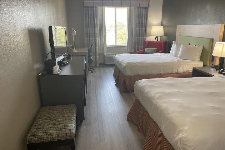 Room 8 of 47