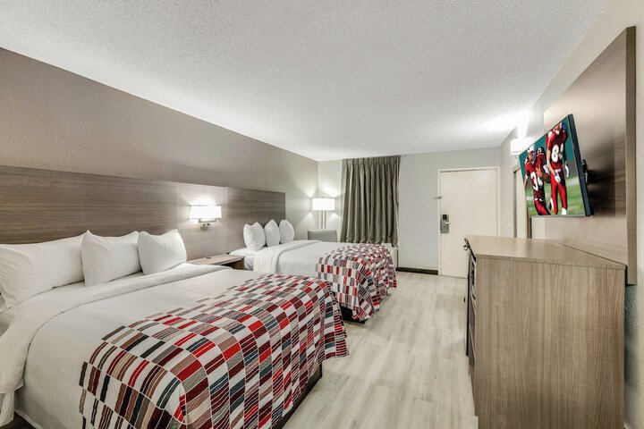 Room 13 of 31
