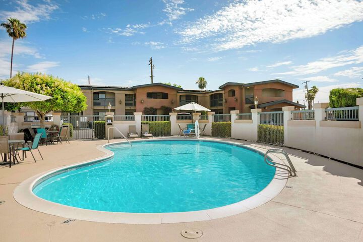 Pool 3 of 29