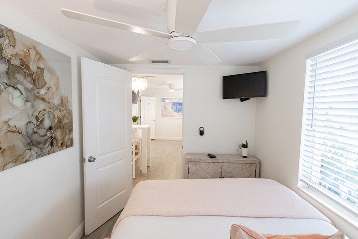 Siesta Key Beachside Villas