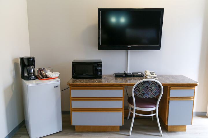 Room 21 of 61