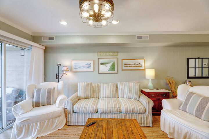 2 Mi to Beach: Gem w / Enclosed Patio in Selbyville