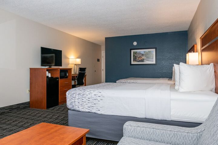 Room 83 of 127
