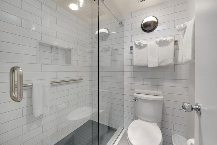 Room 48 of 231