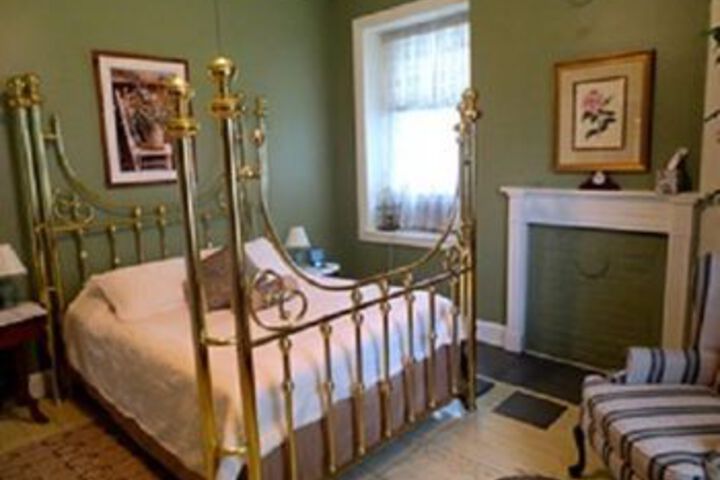 Stoltzfus Bed & Breakfast