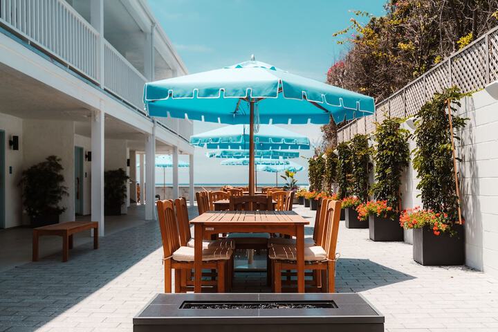 Del Mar Beach Hotel