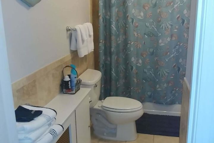Room 34 of 36