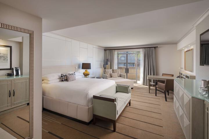 Room 87 of 203