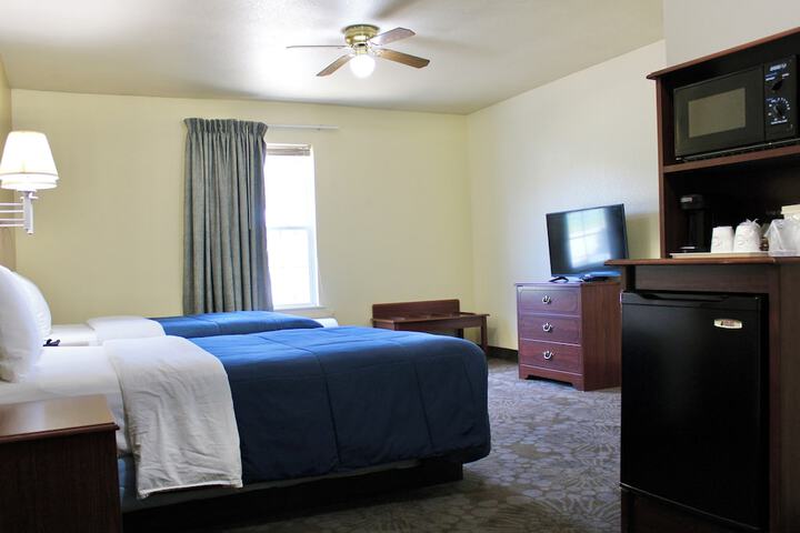 Candlelight Inn & Suites Hwy 69 near McAlester