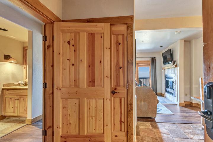 Mountain Lodge Telluride