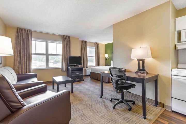 Room 12 of 29