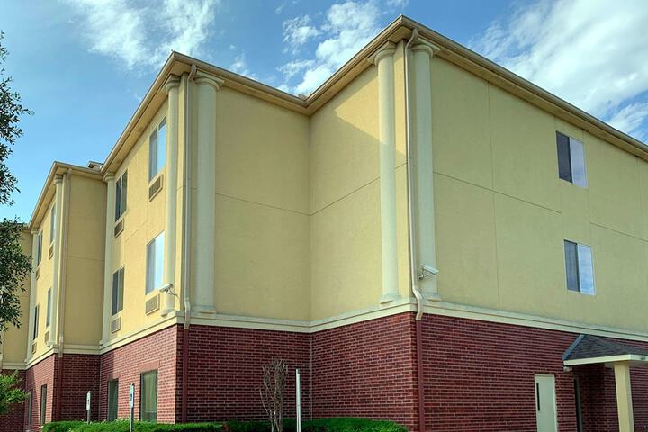 Hotel 3 of 25