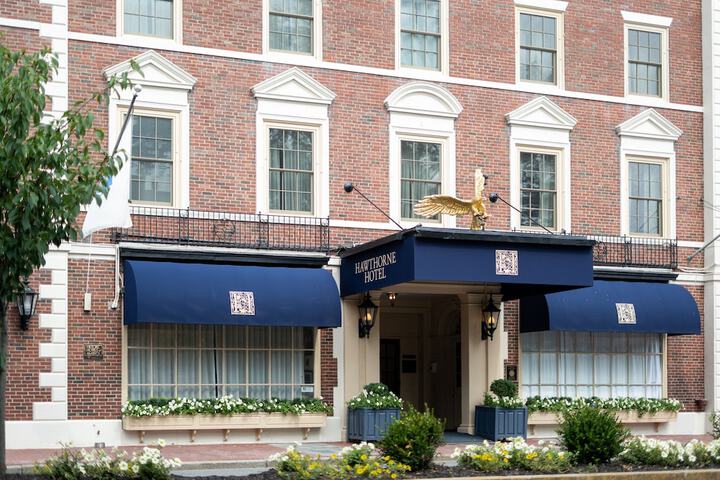 Hotel 10 of 76