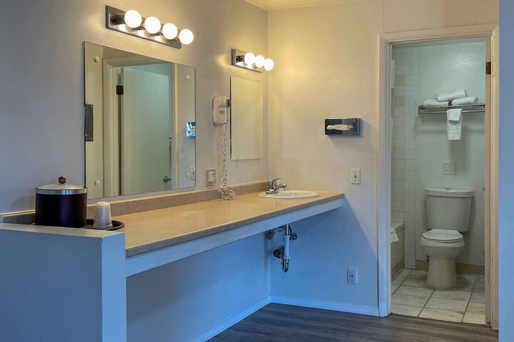 Rodeway Inn & Suites Omak - Okanogan