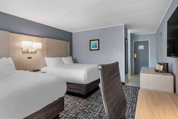 Comfort Inn Hyannis - Cape Cod