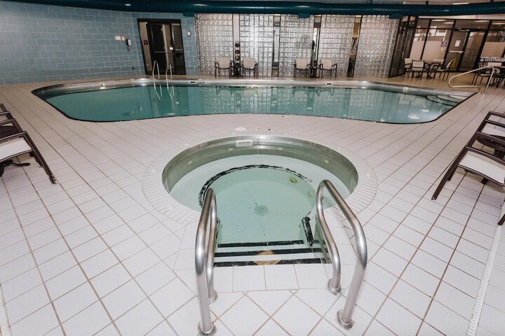 DoubleTree by Hilton Hotel Bloomington